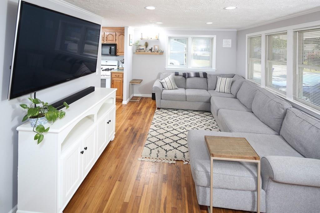 84 Josh Gray Road Rockland, MA 02370 - Photo 5 of 25 Gallery Image 5