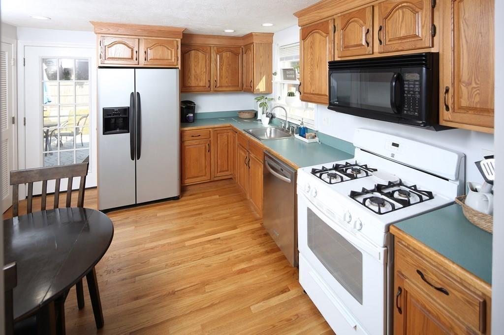84 Josh Gray Road Rockland, MA 02370 - Photo 9 of 25 Gallery Image 9
