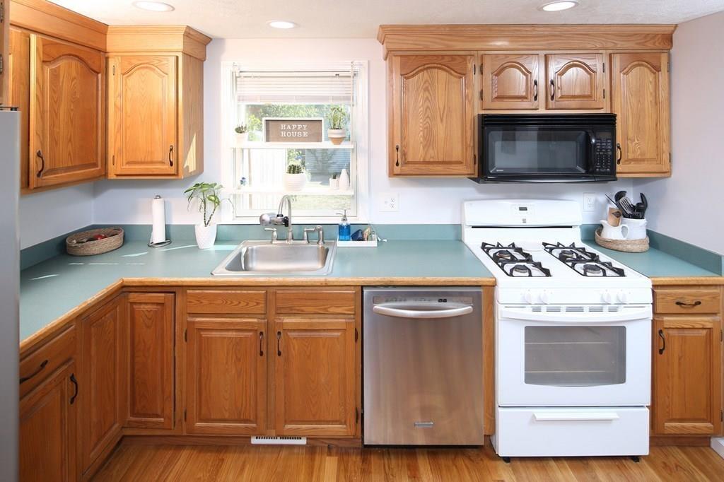 84 Josh Gray Road Rockland, MA 02370 - Photo 10 of 25 Gallery Image 10