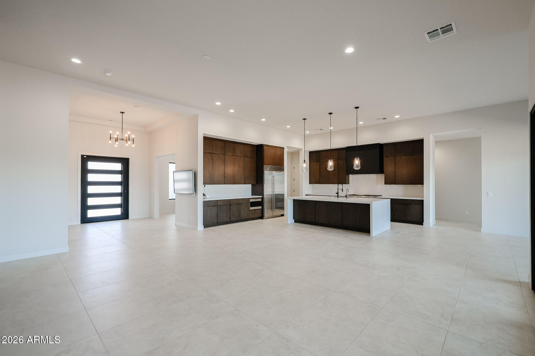 1940 East Creek Canyon Road Phoenix, AZ 85086 - Photo 11 of 66 CC5 16 C Great Room 2