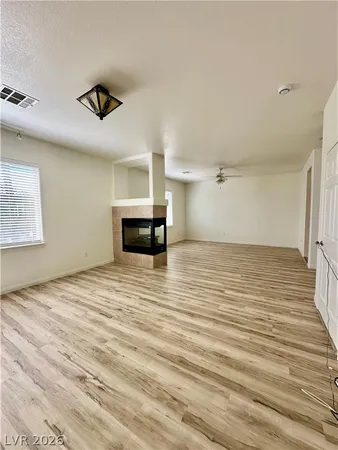 $4,995 | 253 White Willow Avenue, Las Vegas, NV 89123