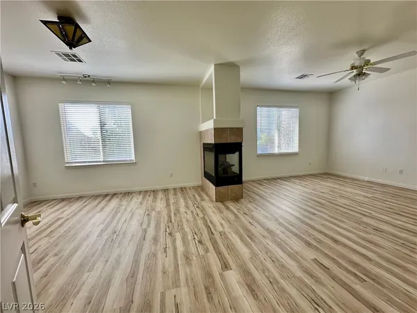 $4,995 | 253 White Willow Avenue, Las Vegas, NV 89123