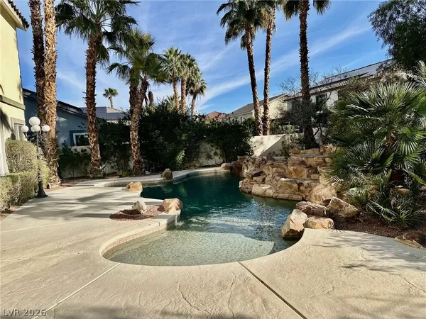 $4,995 | 253 White Willow Avenue, Las Vegas, NV 89123