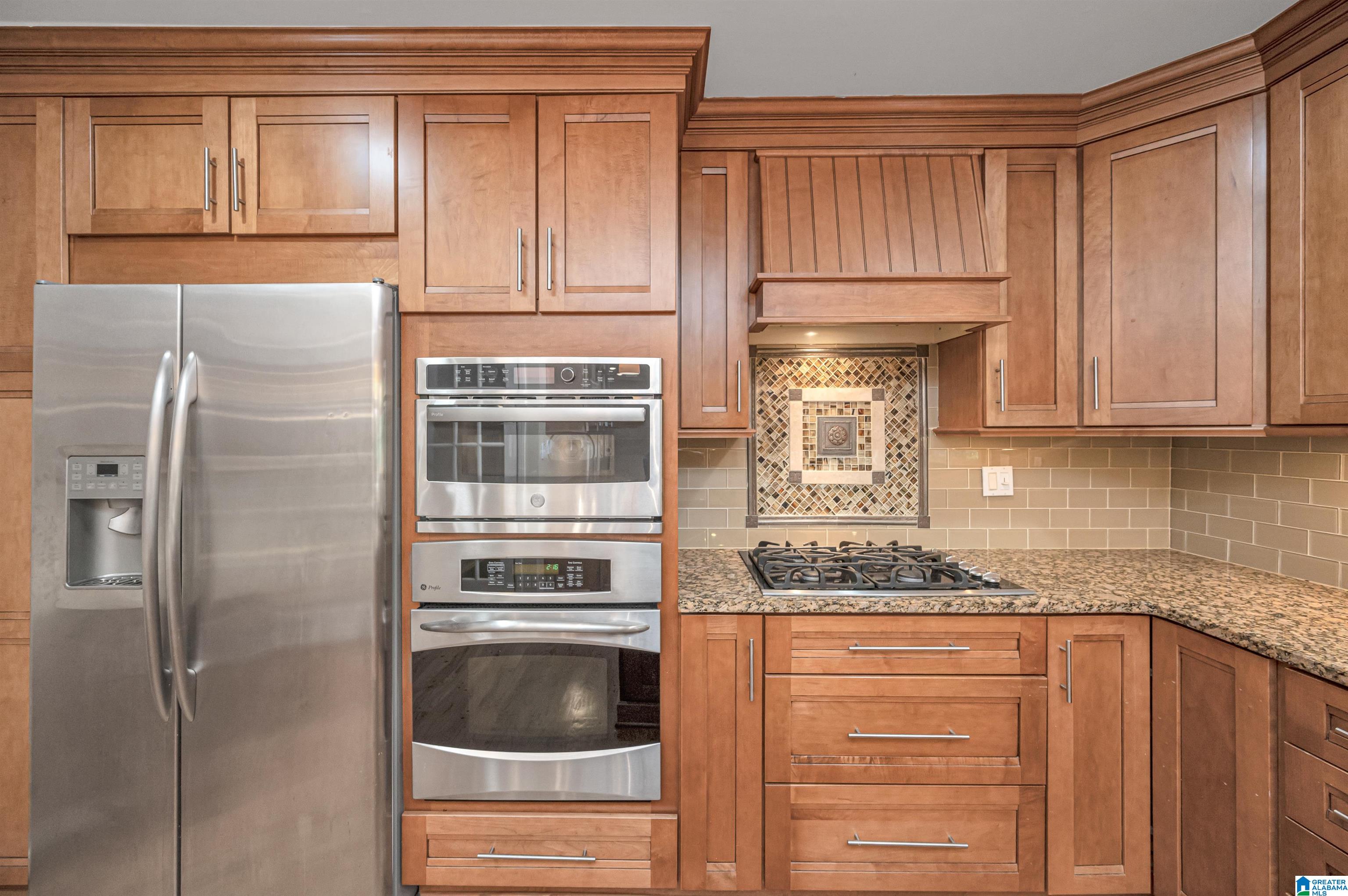 3409 South Brookwood Road Birmingham, AL 35223 - Photo 14 of 51