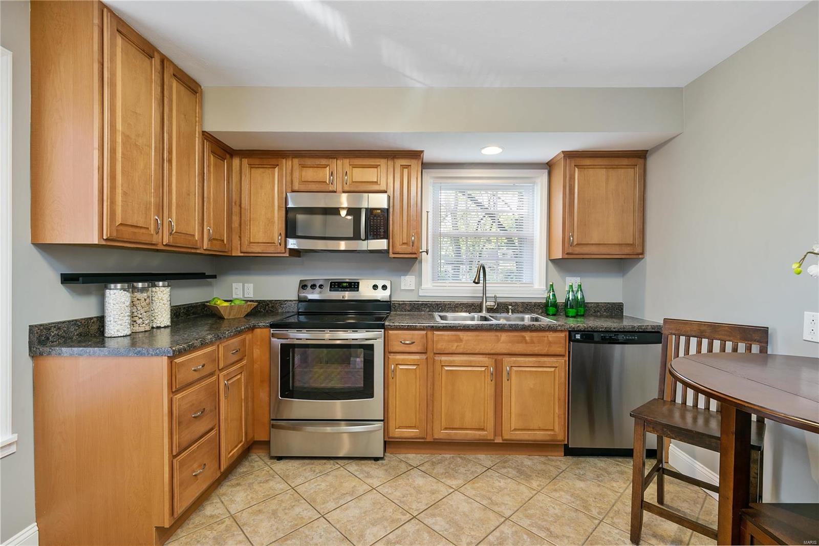 1325 North Berry Road St. Louis, MO 63122 - Photo 14 of 26 Gallery Image 14