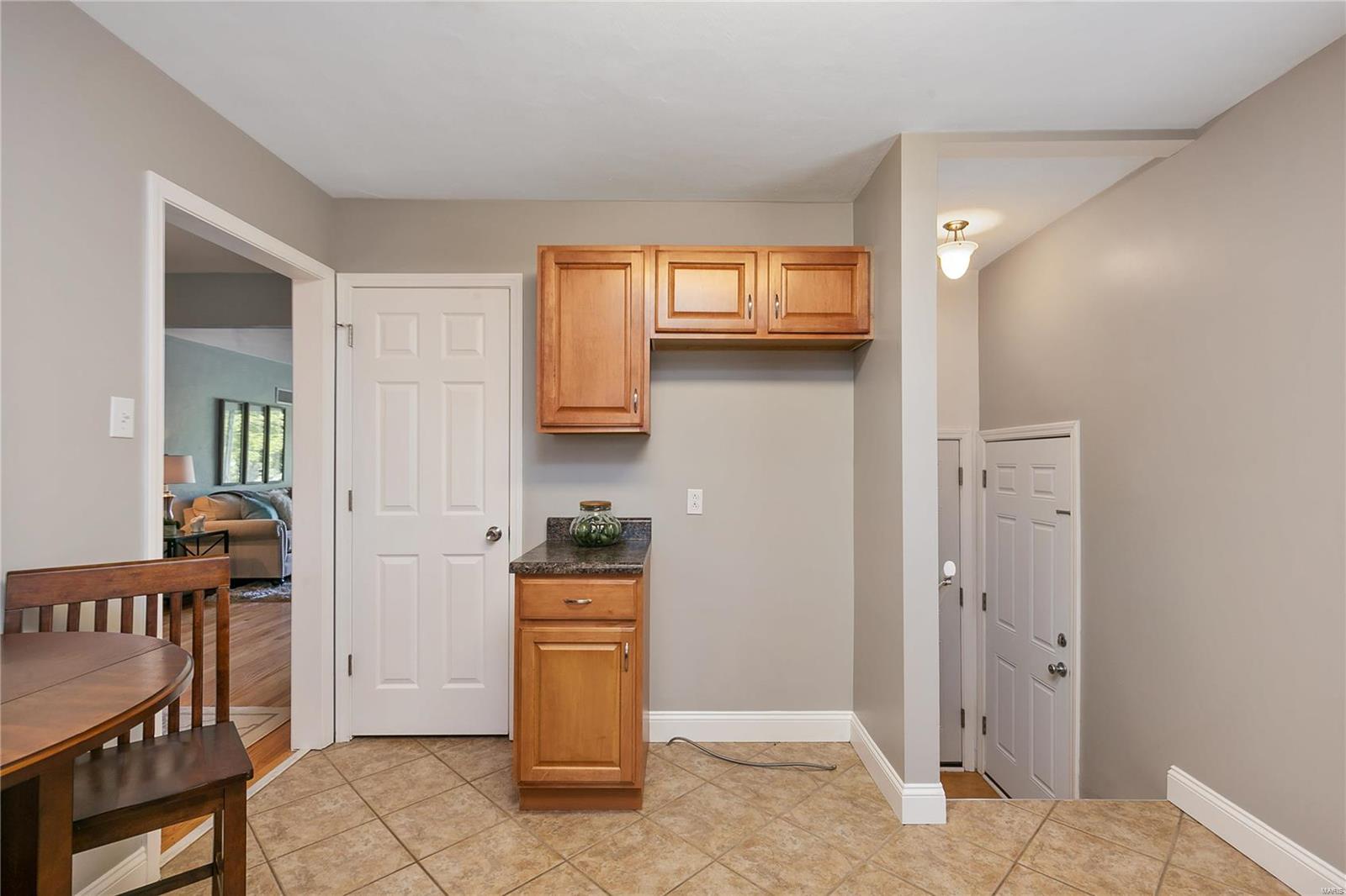 1325 North Berry Road St. Louis, MO 63122 - Photo 15 of 26 Gallery Image 15