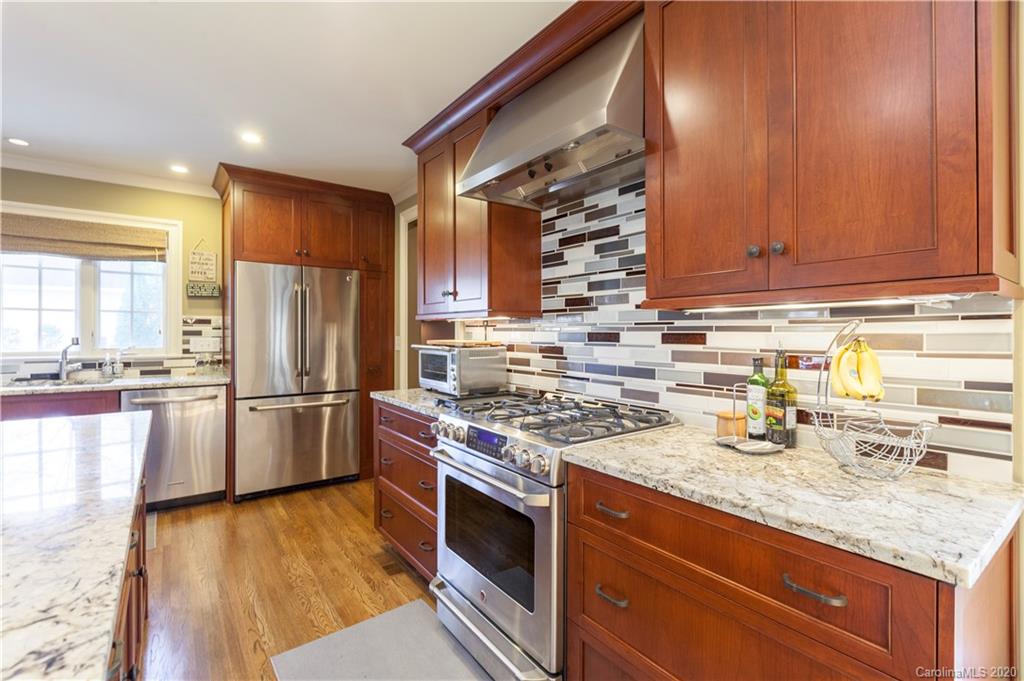 3918 Chevington Road Charlotte, NC 28226 - Photo 14 of 41 Gallery Image 14