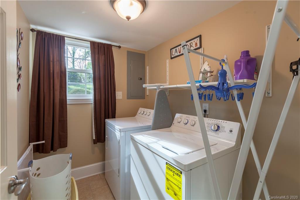 3918 Chevington Road Charlotte, NC 28226 - Photo 19 of 41 Gallery Image 19
