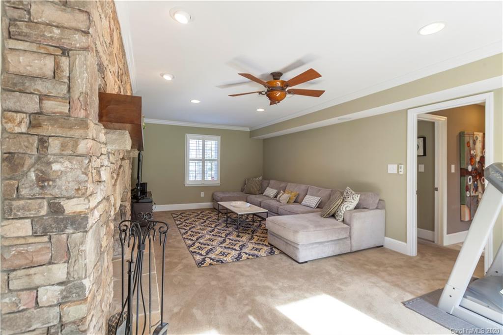 3918 Chevington Road Charlotte, NC 28226 - Photo 23 of 41 Gallery Image 23