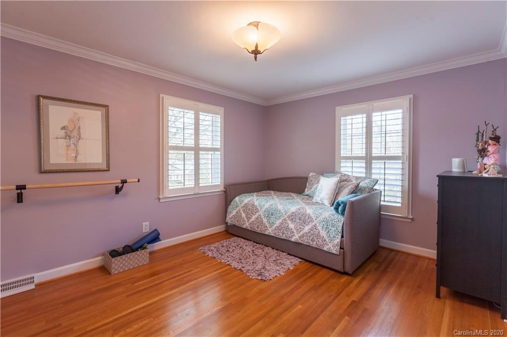 3918 Chevington Road Charlotte, NC 28226 - Photo 29 of 41 Gallery Image 29