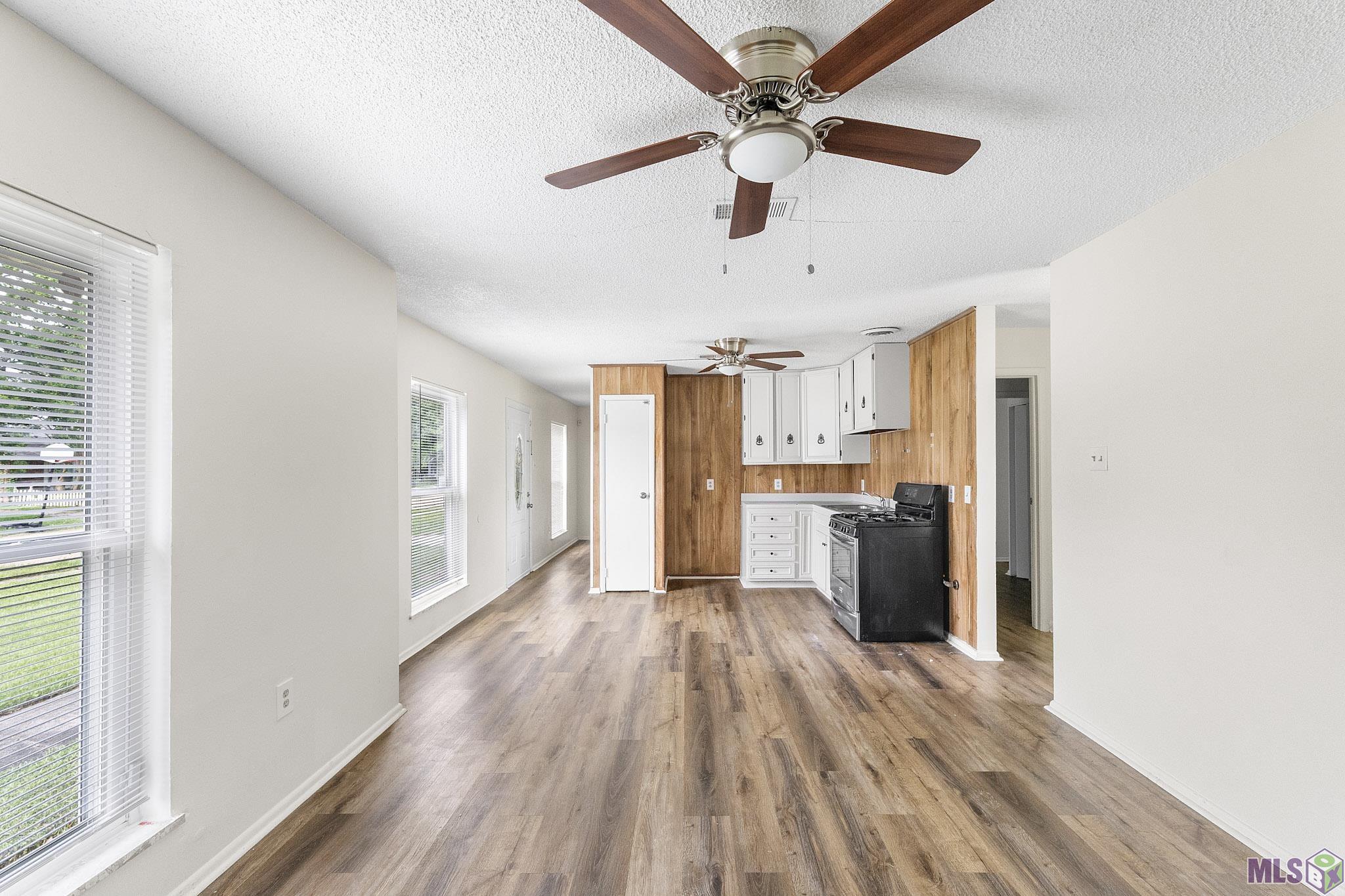 11598 Baylor Drive Baton Rouge, LA 70816 - Photo 5 of 16