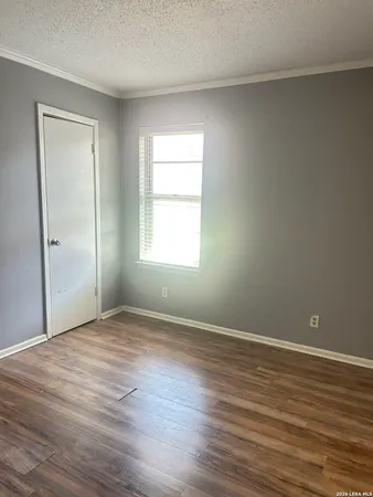 $1,350 | 1051 Country Club Drive, Unit 28, Seguin, TX 78155