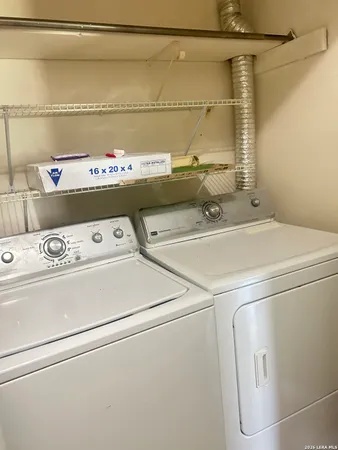 $1,350 | 1051 Country Club Drive, Unit 28, Seguin, TX 78155