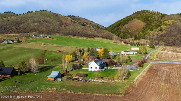 $795,000 | 731 County Road 129, Grover, WY 83122