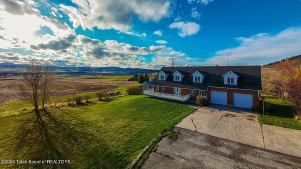 $795,000 | 731 County Road 129, Grover, WY 83122
