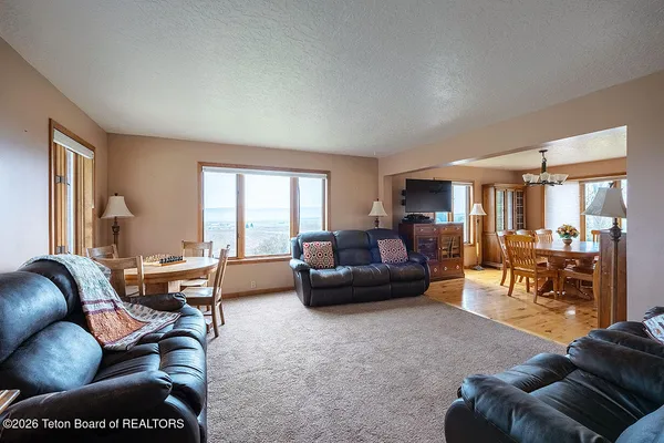 $795,000 | 731 County Road 129, Grover, WY 83122