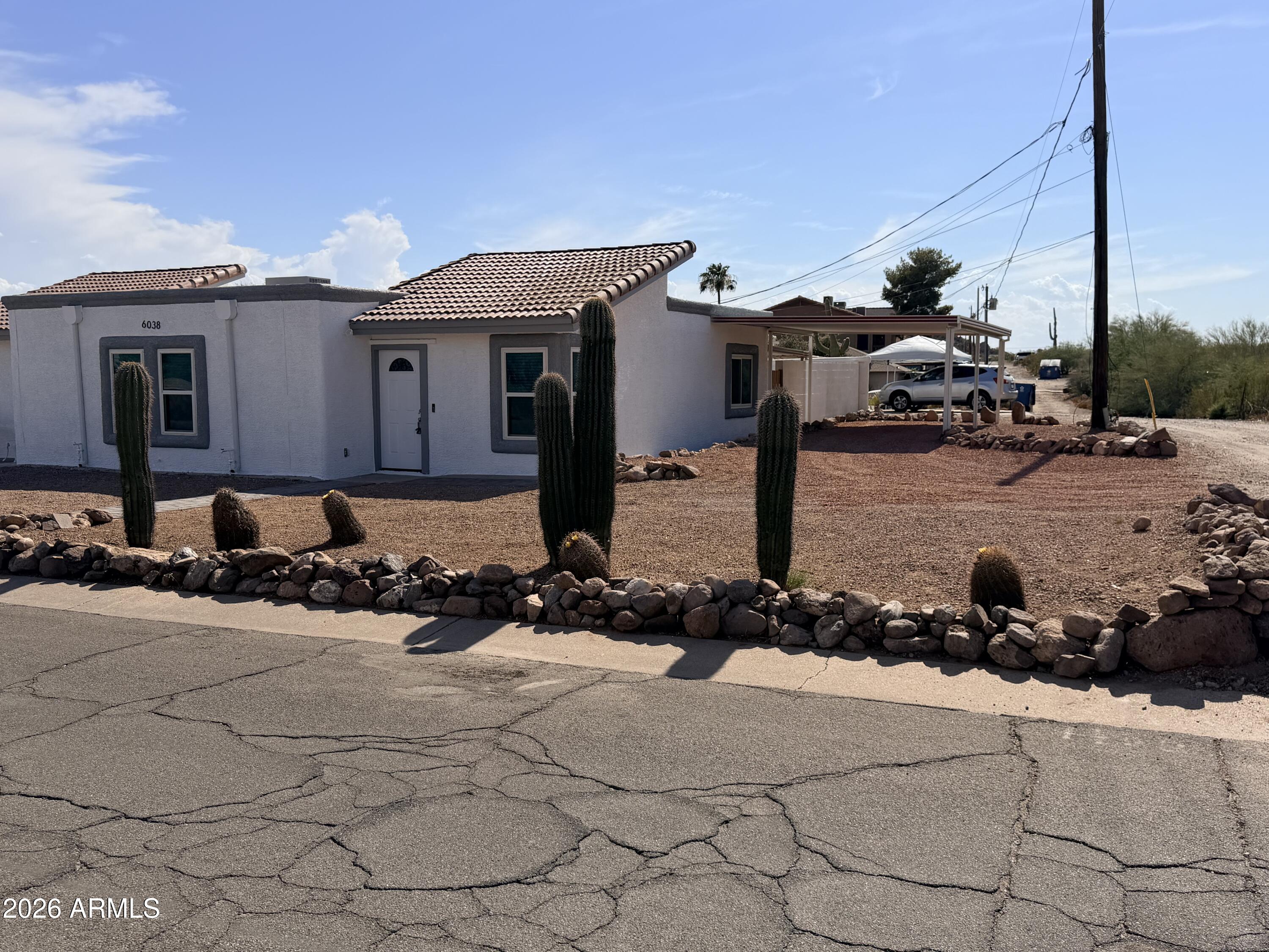 6038 South Alameda Road, Unit 2 Gold Canyon, AZ 85118 - Photo 3 of 23