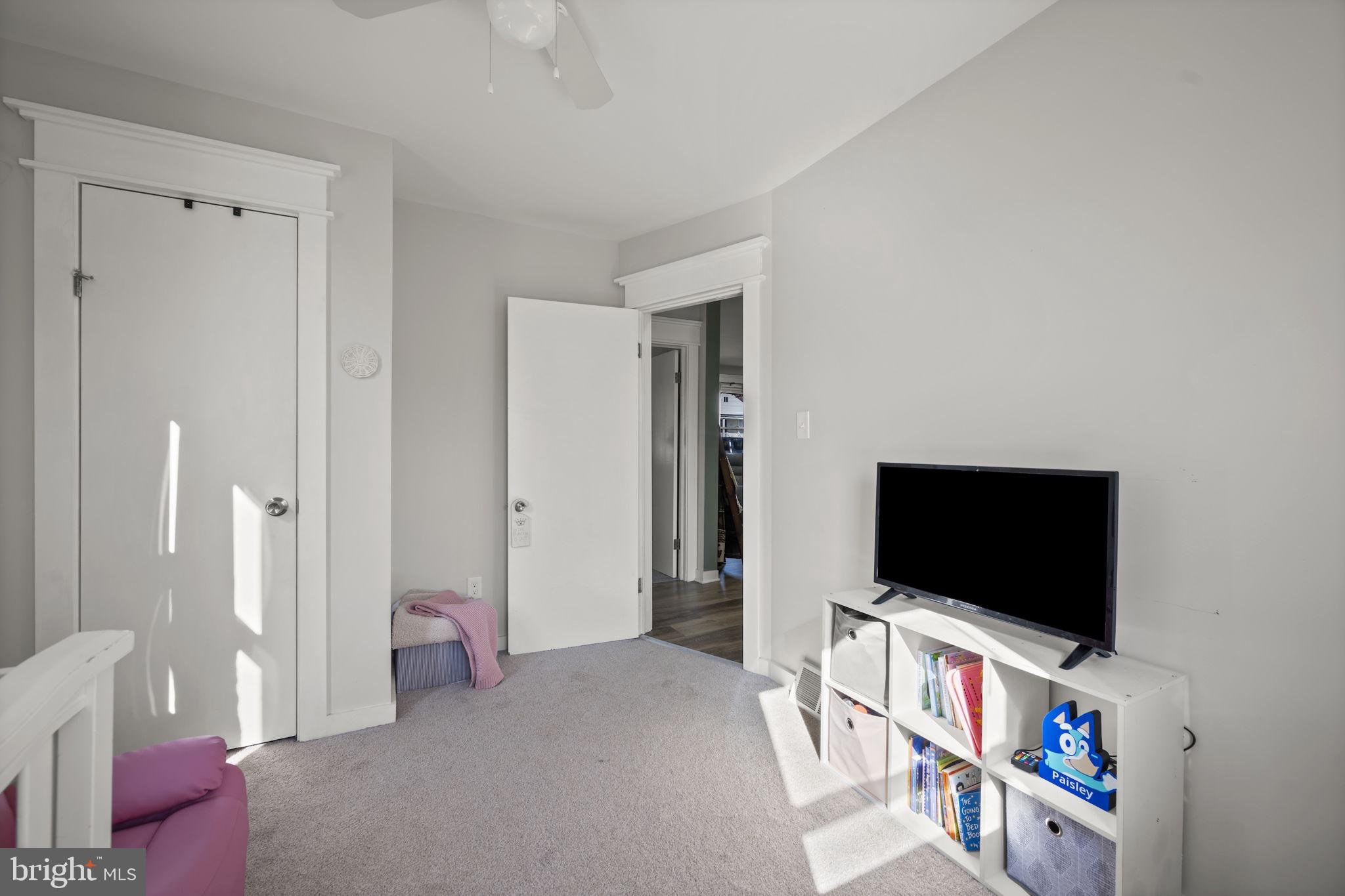 214 Parkwood Road Dundalk, MD 21222 - Photo 30 of 44