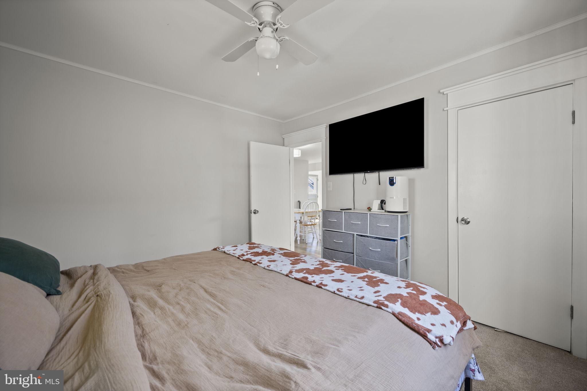 214 Parkwood Road Dundalk, MD 21222 - Photo 33 of 44