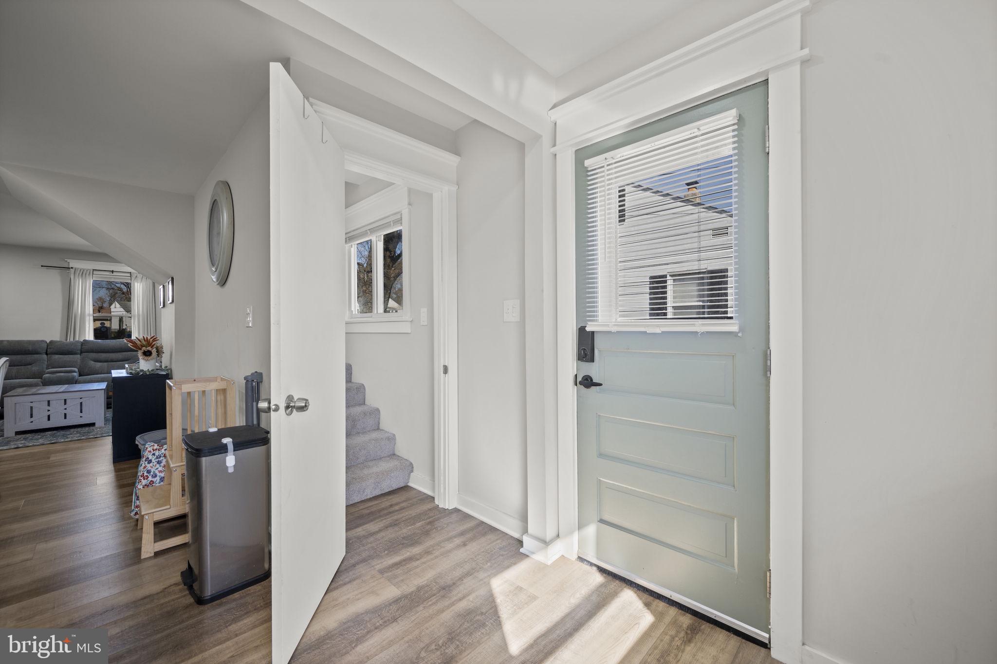 214 Parkwood Road Dundalk, MD 21222 - Photo 34 of 44