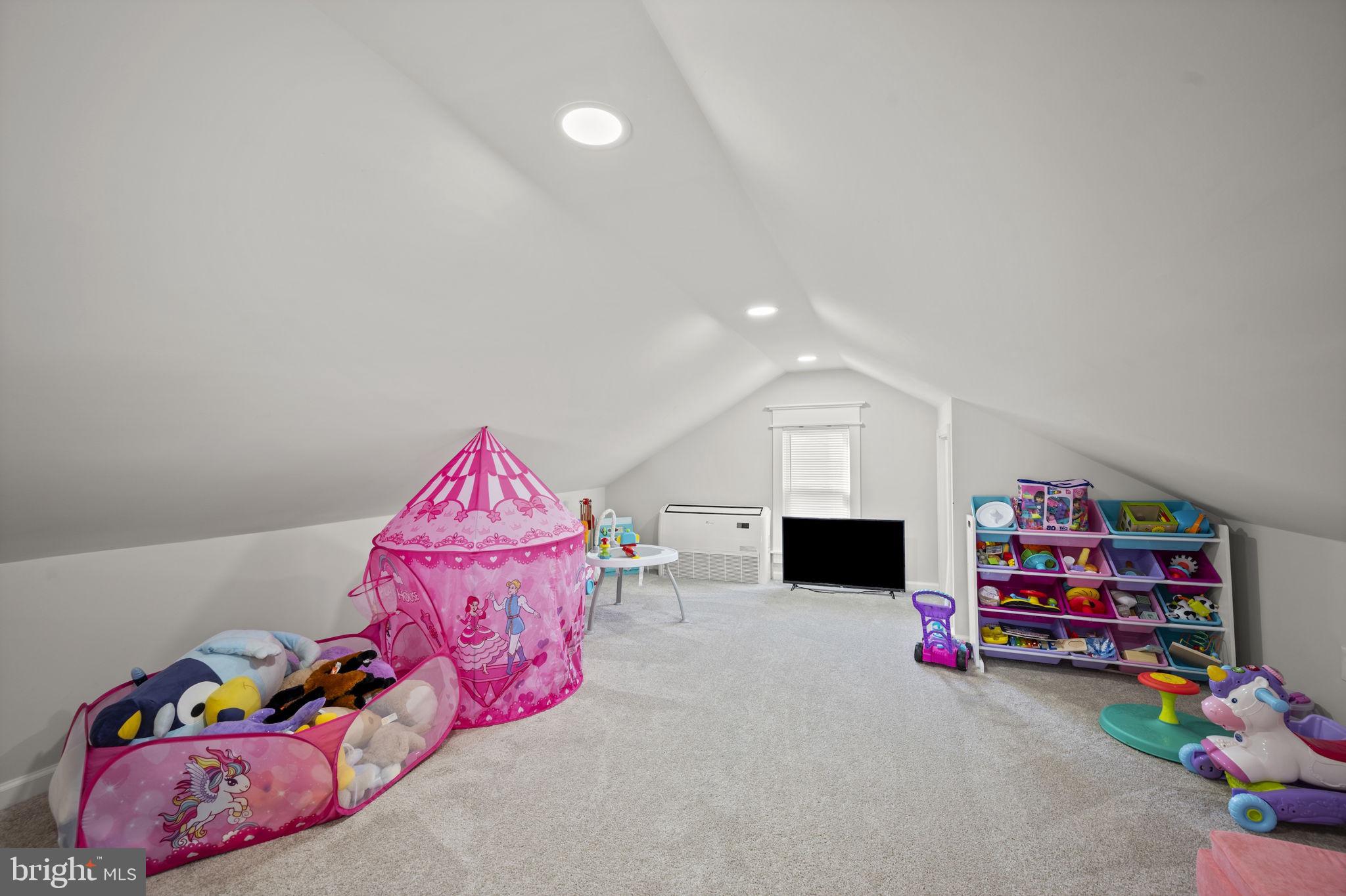 214 Parkwood Road Dundalk, MD 21222 - Photo 35 of 44