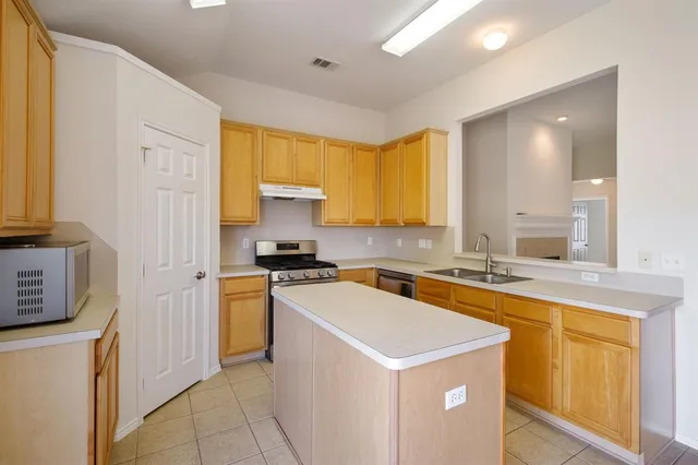 $2,200 | 9104 Norfolk Lane, McKinney, TX 75071