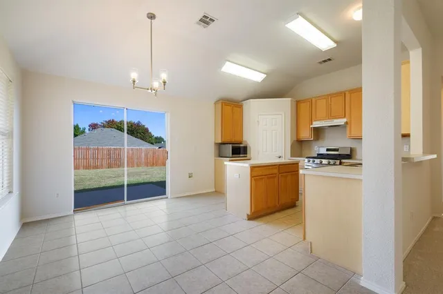 $2,200 | 9104 Norfolk Lane, McKinney, TX 75071