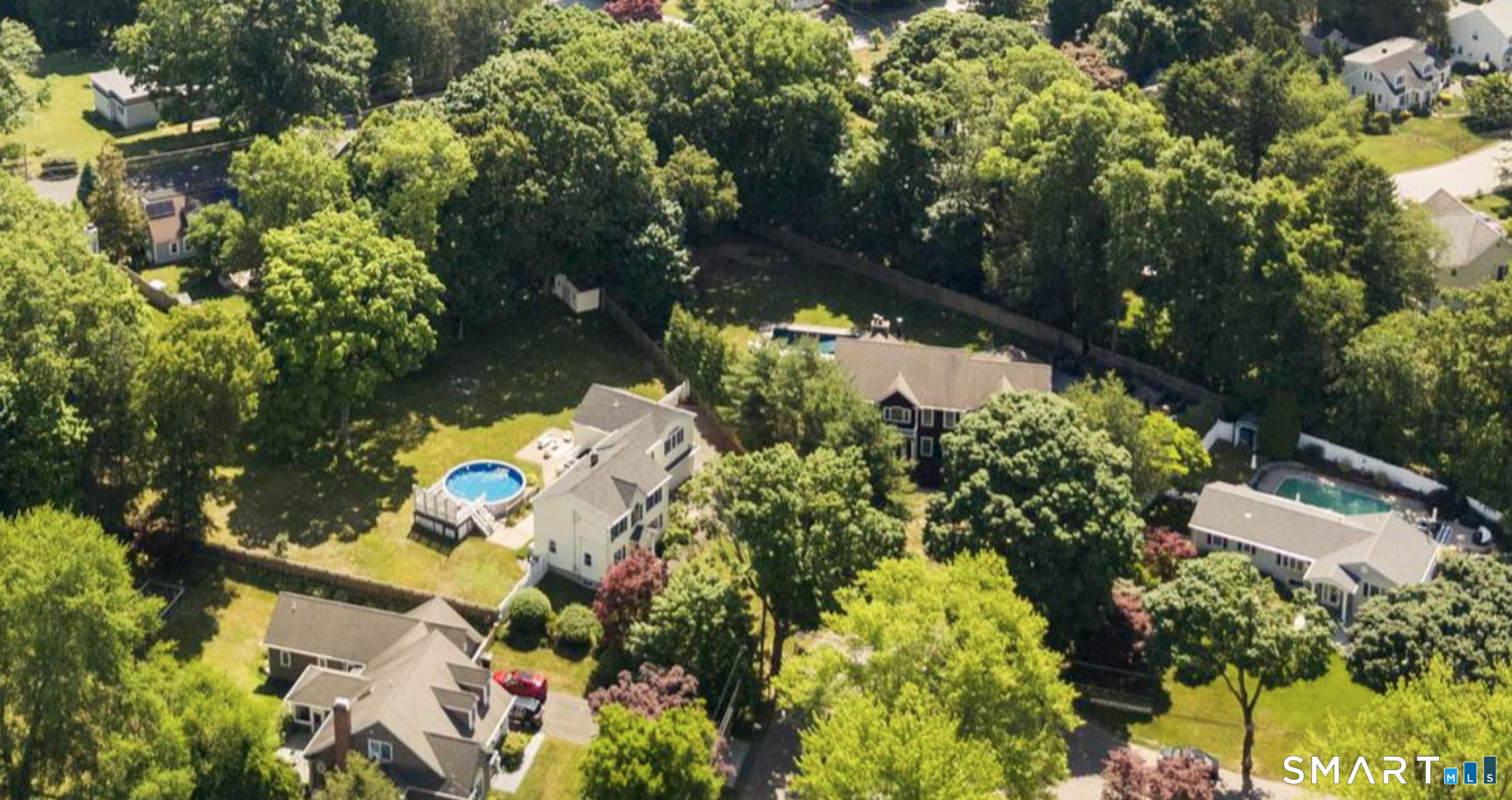 120 Saddleview Road Fairfield, CT 06825 - Photo 39 of 40 Welcome to the neighborhood!