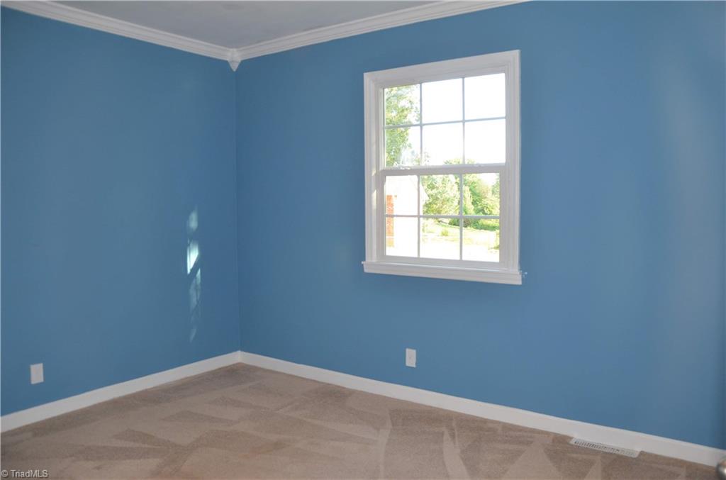 165 Hampton Road Winston-Salem, NC 27103 - Photo 17 of 30 Gallery Image 17