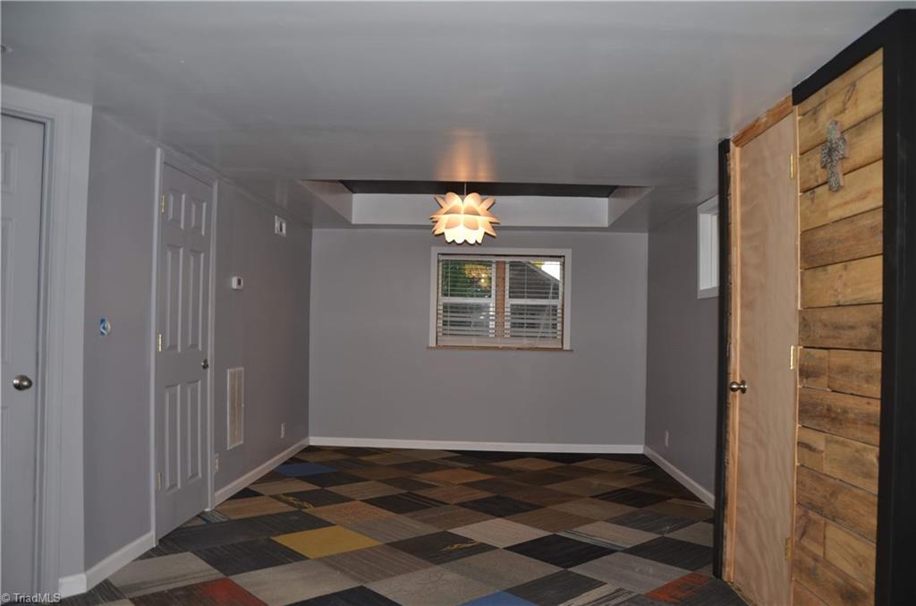 165 Hampton Road Winston-Salem, NC 27103 - Photo 22 of 30 Gallery Image 22