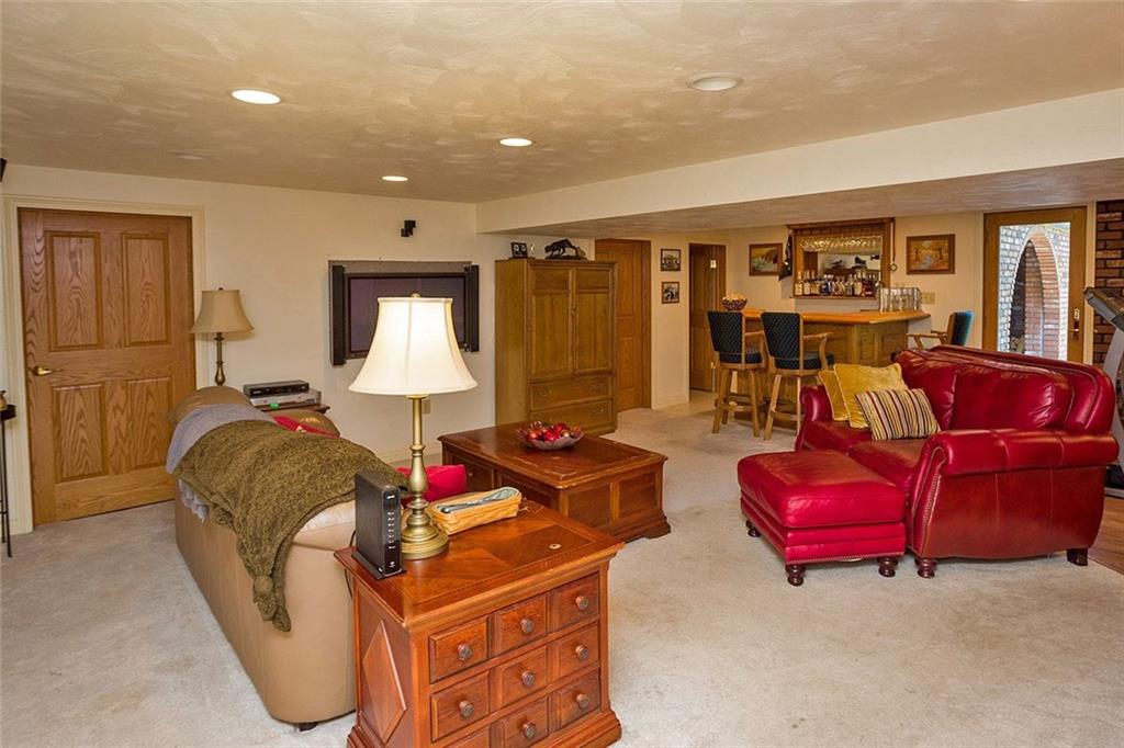 14259 Winchester Road Trafford, PA 15085 - Photo 22 of 25 Gallery Image 22