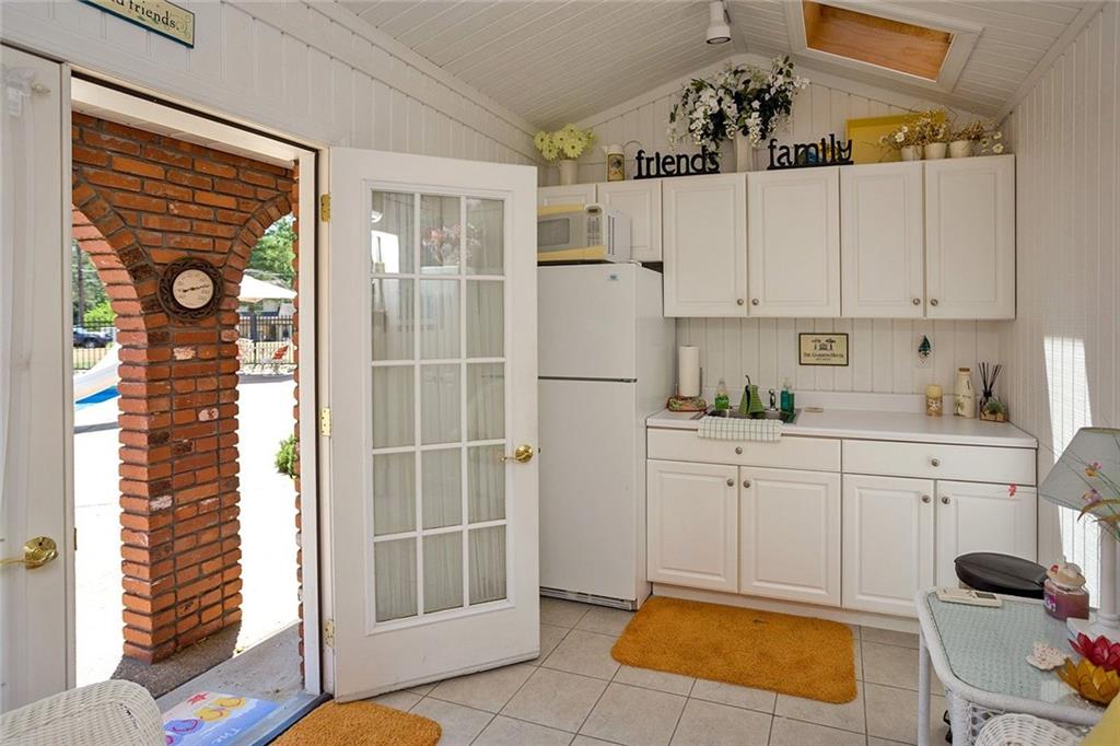 14259 Winchester Road Trafford, PA 15085 - Photo 6 of 25 Gallery Image 6