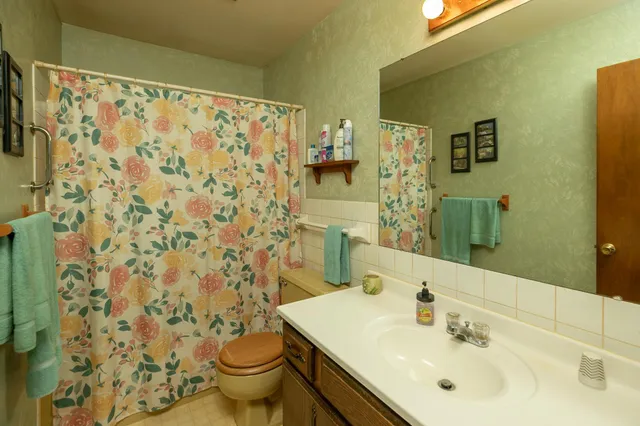 $339,900 | 223 Rena Belle Street Northwest, Eyota, MN 55934