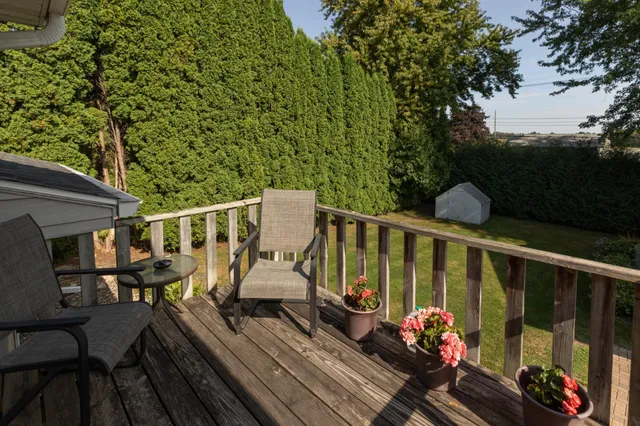 $339,900 | 223 Rena Belle Street Northwest, Eyota, MN 55934