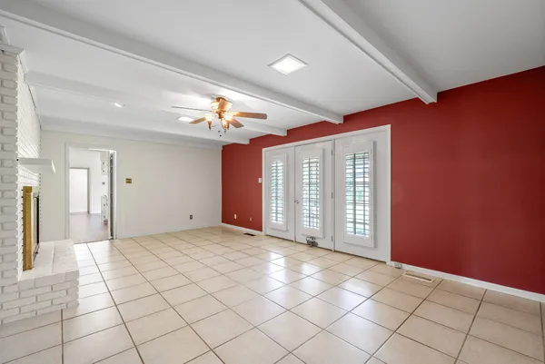 $454,900 | 230 Fairway Court, Hopkinsville, KY 42240