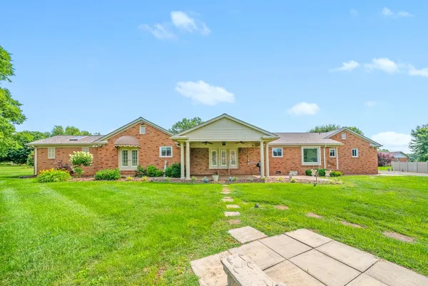 $454,900 | 230 Fairway Court, Hopkinsville, KY 42240
