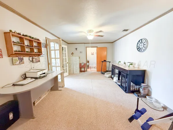 $325,000 | 1615 North Russell Street, Pampa, TX 79065