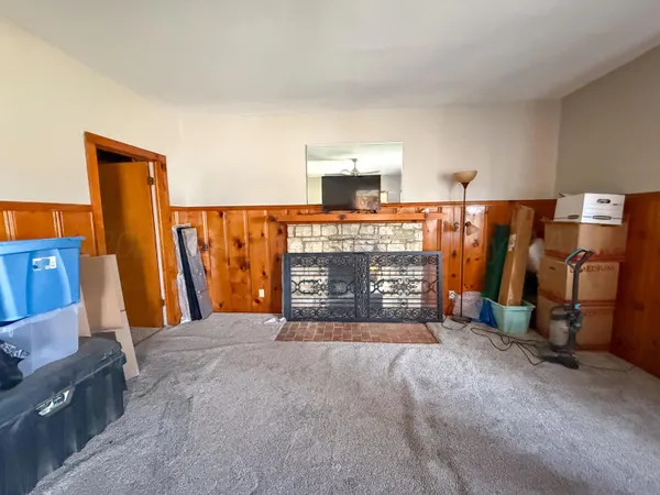 $325,000 | 1615 North Russell Street, Pampa, TX 79065