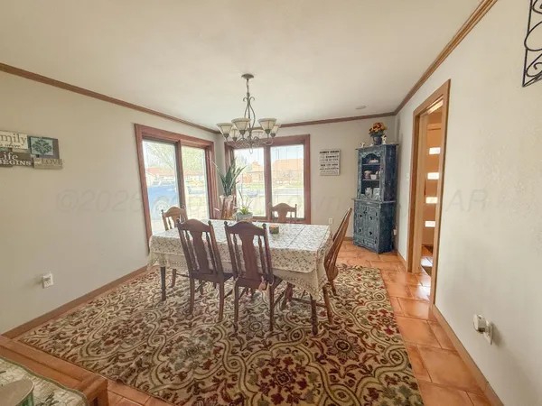$325,000 | 1615 North Russell Street, Pampa, TX 79065