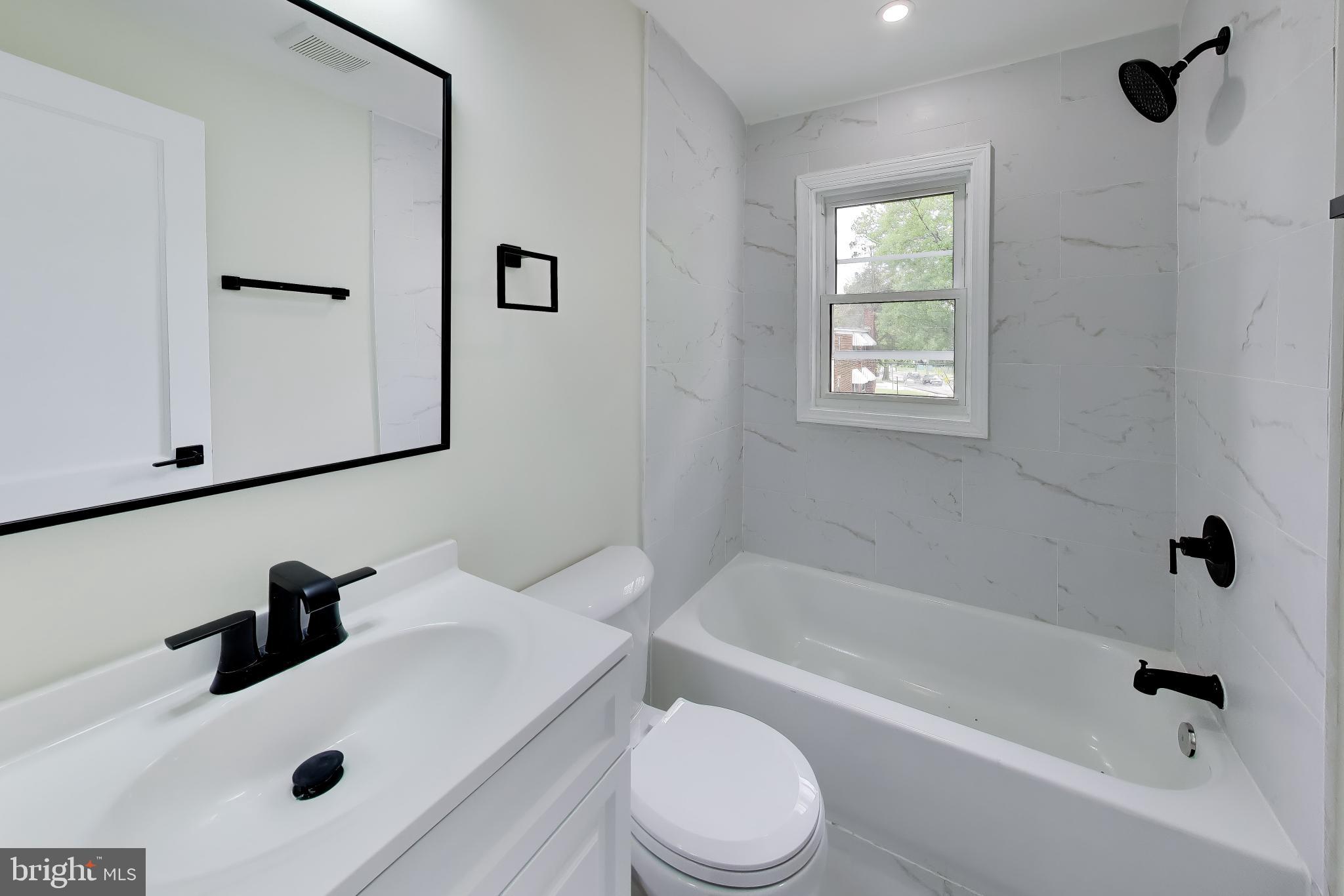186 Forrester Street Southwest Washington, DC 20032 - Photo 17 of 32