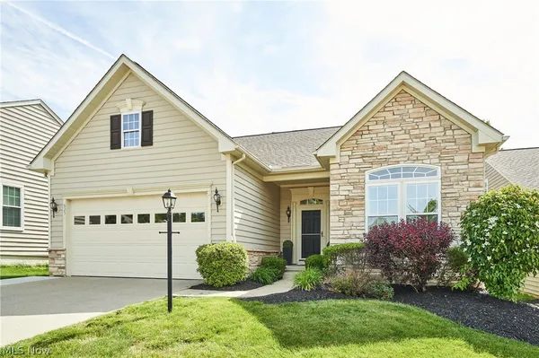 $429,000 | 925 Alder Run Way, Akron, OH 44333