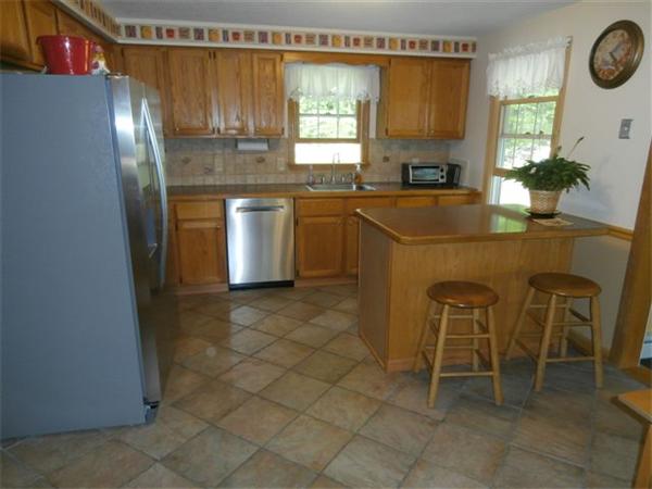 88 Williamsville Road Hubbardston, MA 01452 - Photo 14 of 29 Gallery Image 14