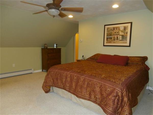 88 Williamsville Road Hubbardston, MA 01452 - Photo 19 of 29 Gallery Image 19