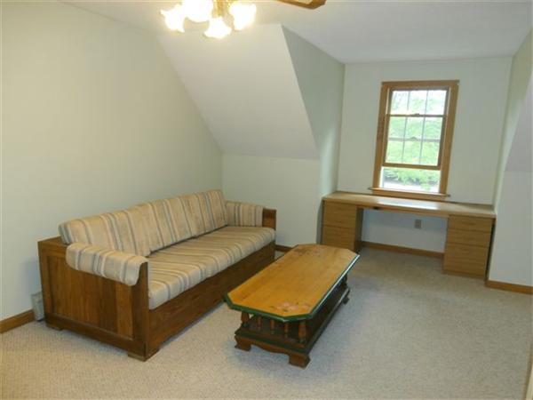 88 Williamsville Road Hubbardston, MA 01452 - Photo 24 of 29 Gallery Image 24