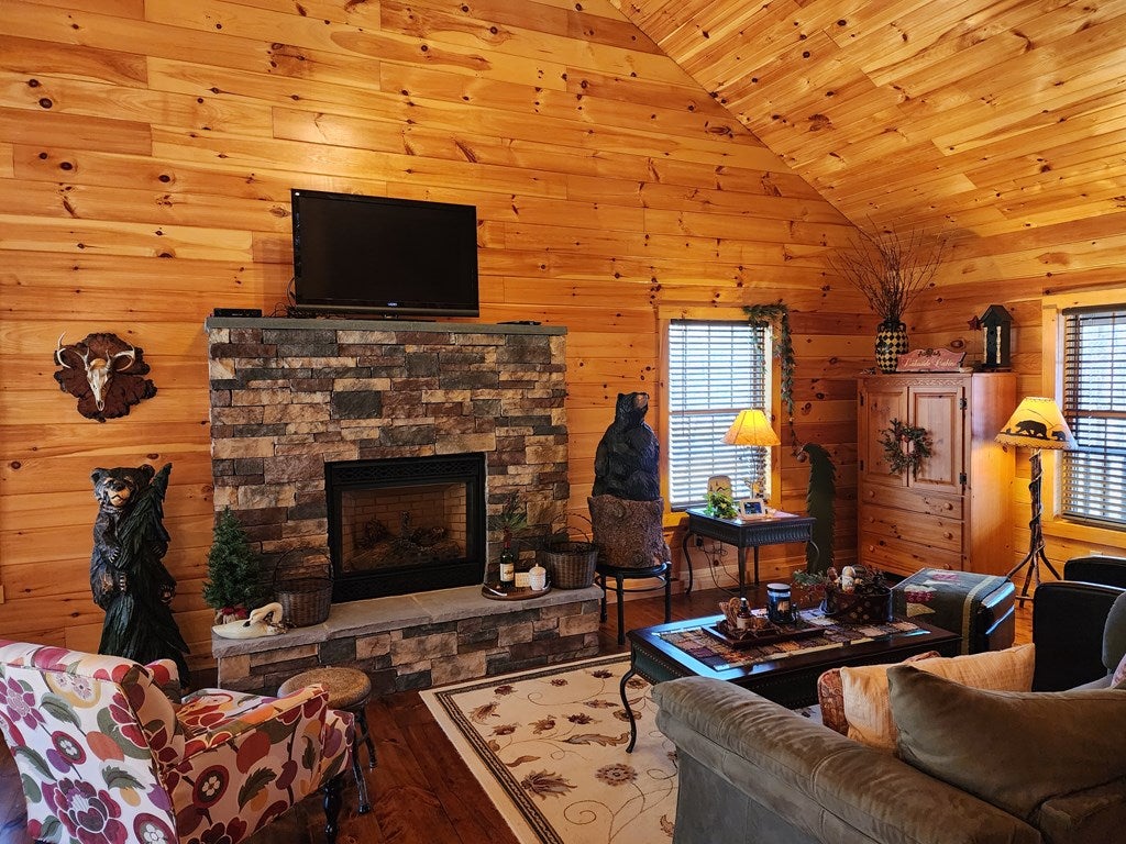 12814 Corbin Road Huntingdon, PA 16652 - Photo 12 of 41 Gallery Image 12