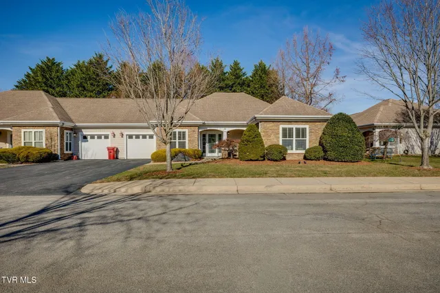 $336,000 | 211 University Parkway, Unit 12, Johnson City, TN 37604