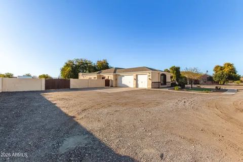 $1,649,900 | 25624 South 185th Place, Queen Creek, AZ 85142