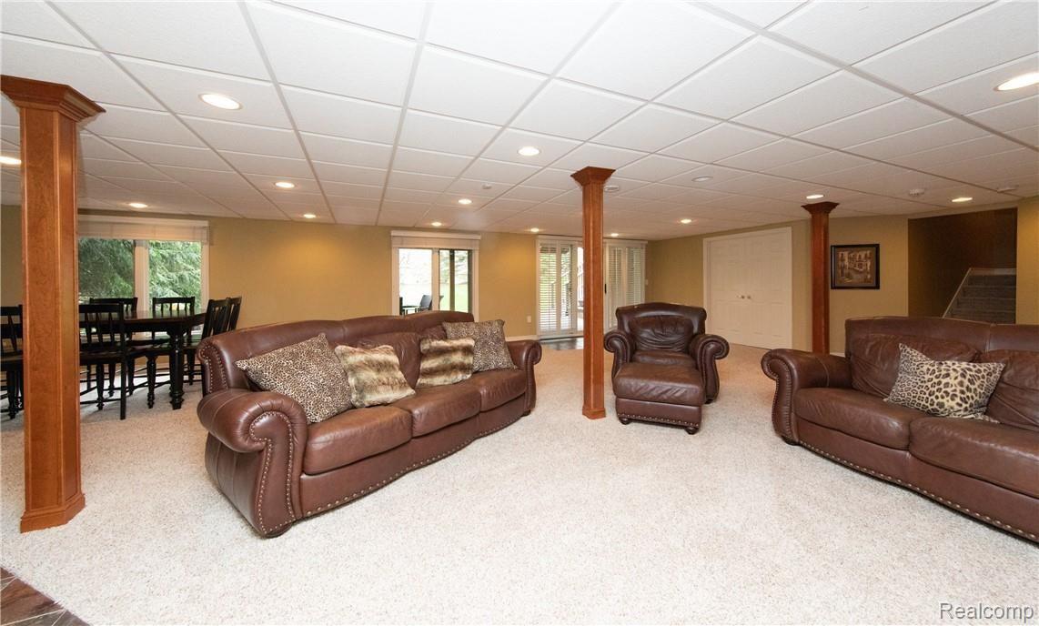 1056 Autumnview Drive Rochester, MI 48307 - Photo 35 of 44 Lots of Windows allows this space to be Airy and Bright