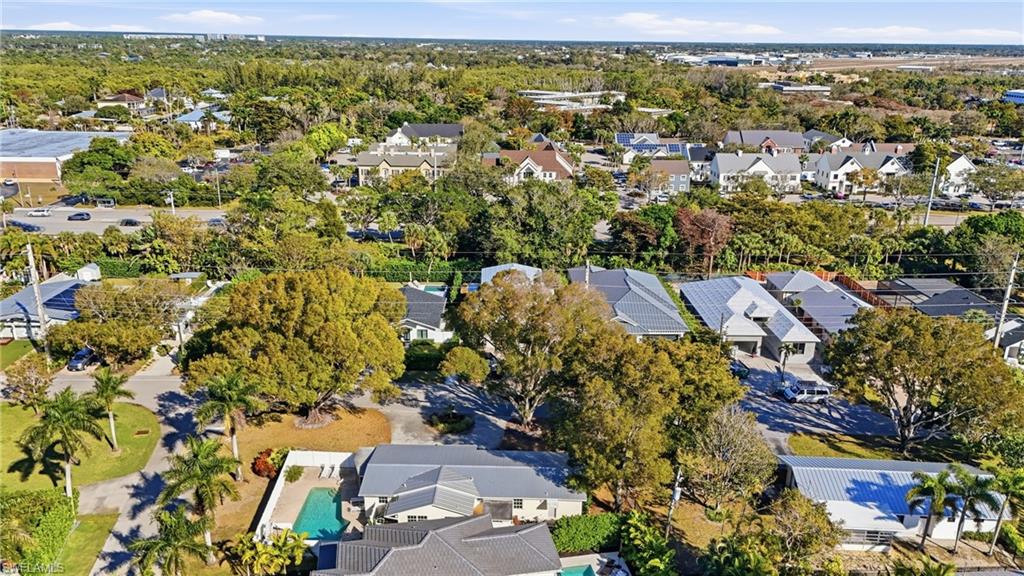 1070 13th Street North Naples, FL 34102 - Photo 2 of 11