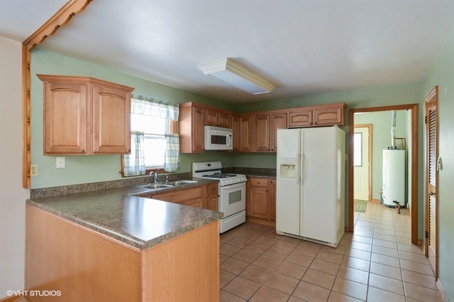 3043 Swanson Road Portage, IN 46368 - Photo 3 of 10 900x600